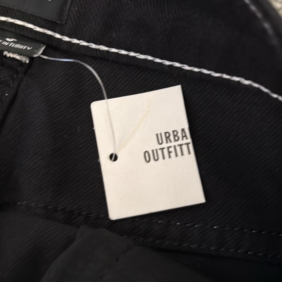 NWT BDG Urban Outfitters Women’s Black Denim Kirby Skirt‎ Button Up Belted Sz S - Picture 4 of 7